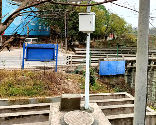 超聲波IP68水位計 超聲波IP68水位計